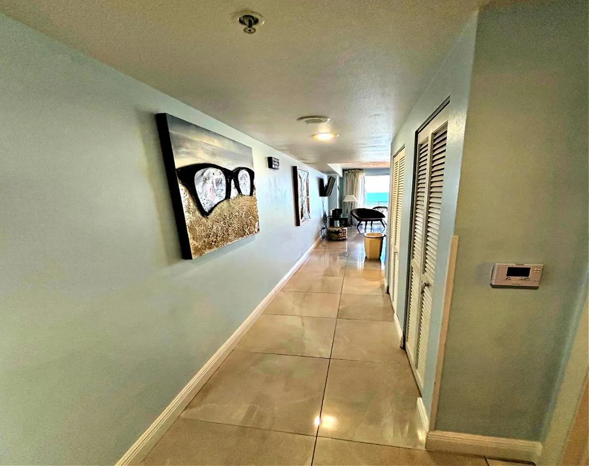 Vacation In Comfort And Luxury -1Br Direct Oceanfront - Wyndham Ocean Walk Resort 1307-0 데이토나 비치 0*,  미국