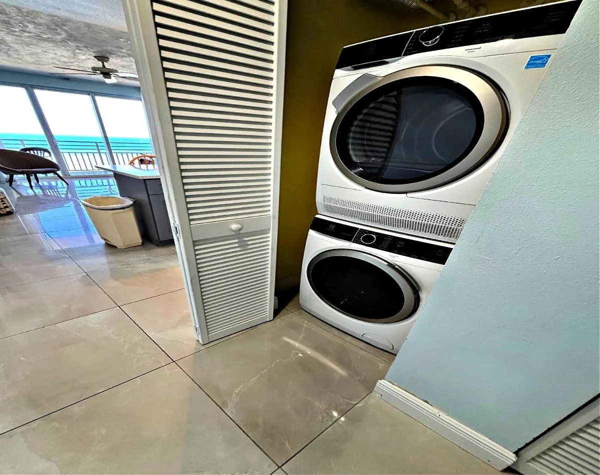 Vacation In Comfort And Luxury -1Br Direct Oceanfront - Wyndham Ocean Walk Resort 1307-0 Daytona Beach Apartment